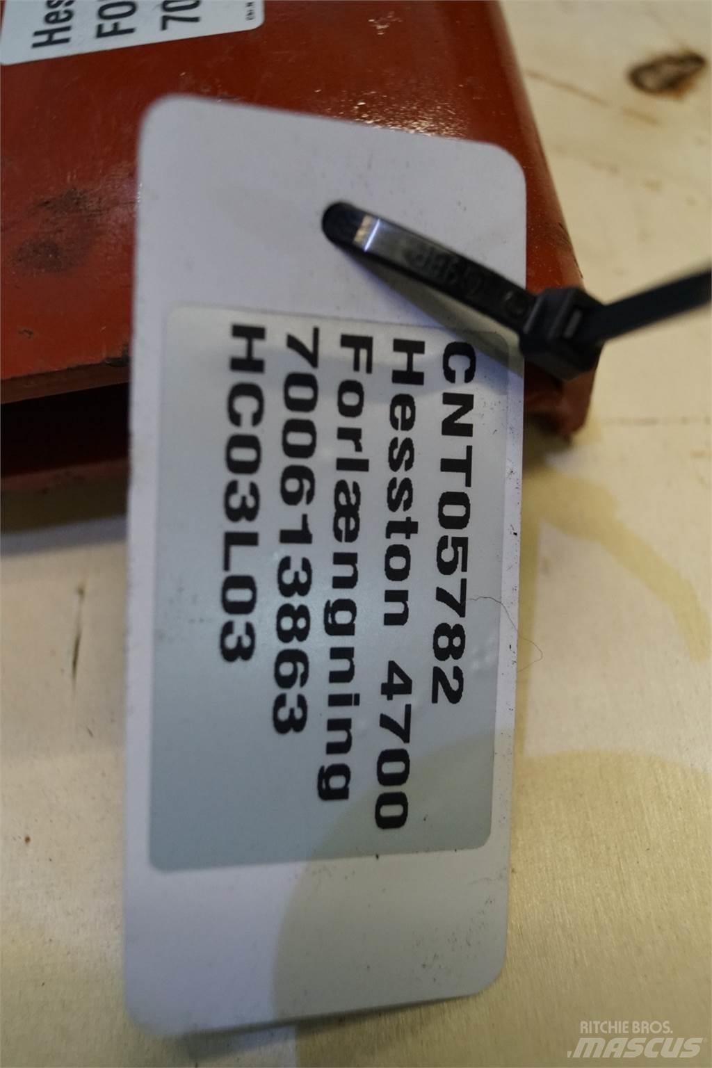 Hesston 4700 Захвати для мішків