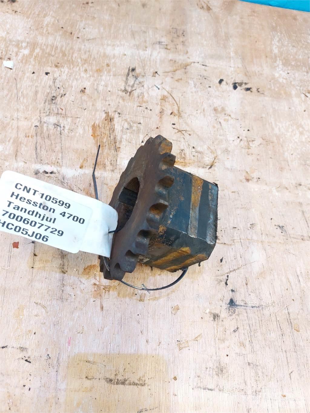 Hesston 4700 Сільгосптехніка - Інші