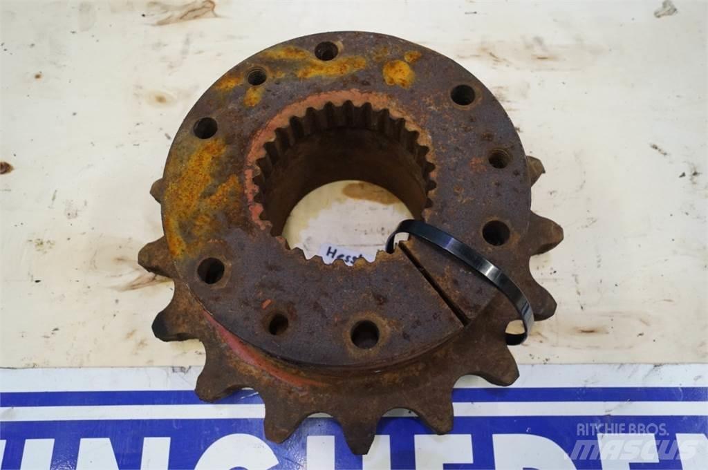 Hesston 4700 Коробка передач