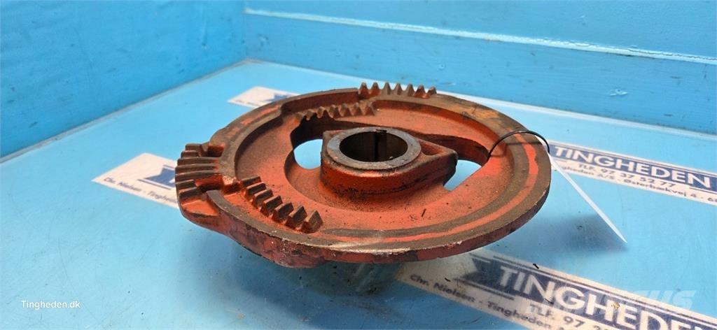 Hesston 4700 Інше обладнання для фуражних комбайнів