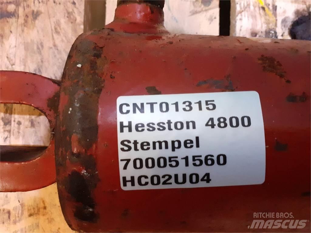 Hesston 4800 Захвати для мішків