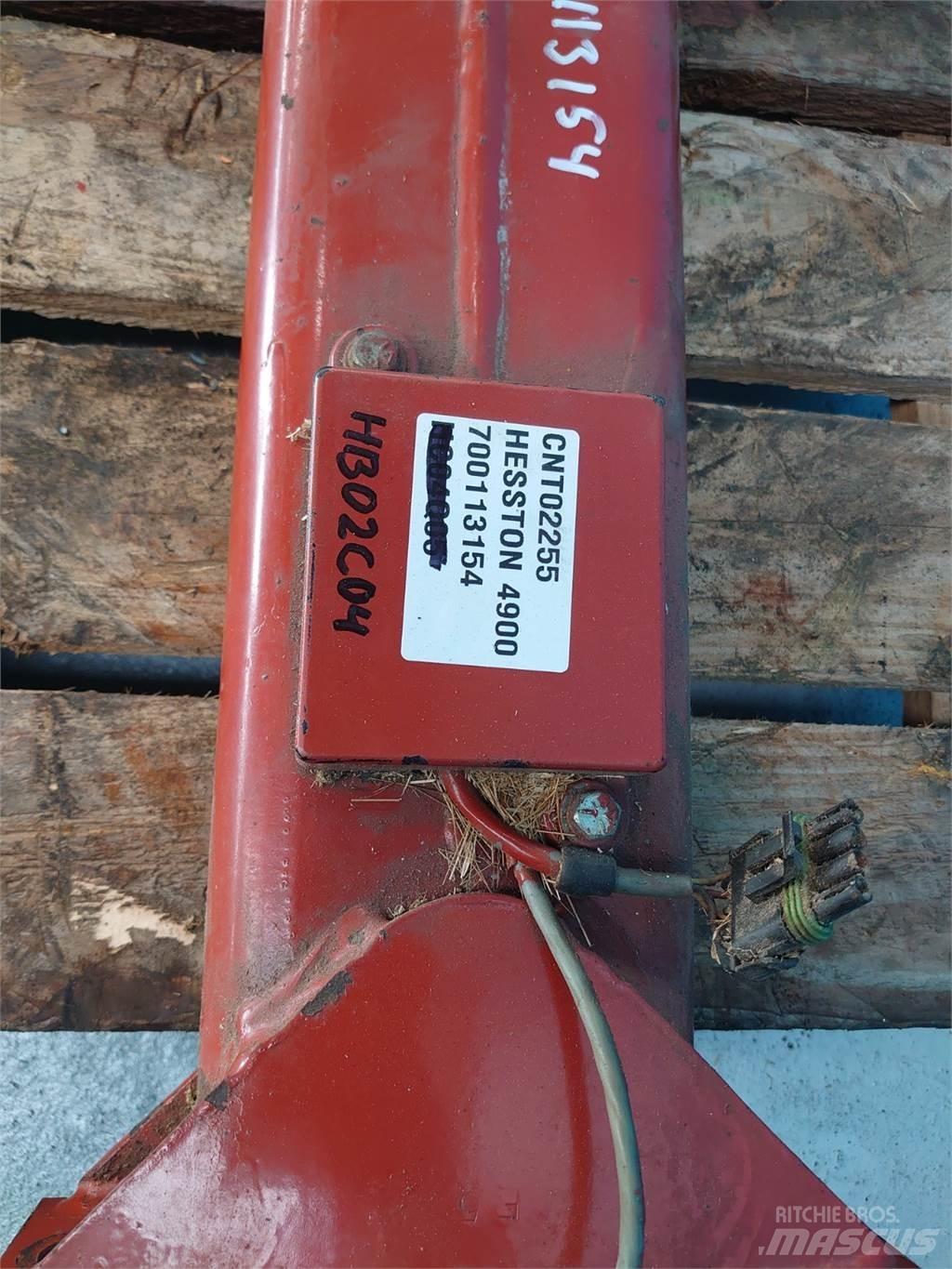 Hesston 4900 Інше обладнання для фуражних комбайнів