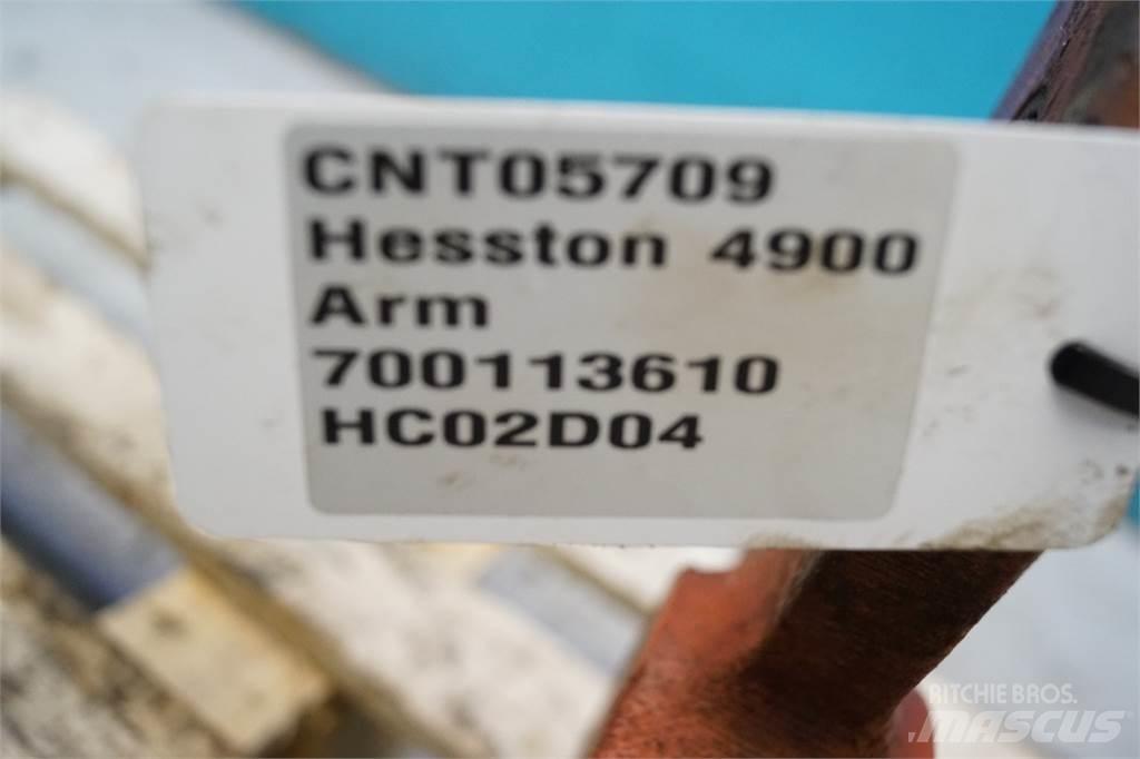Hesston 4900 Захвати для мішків
