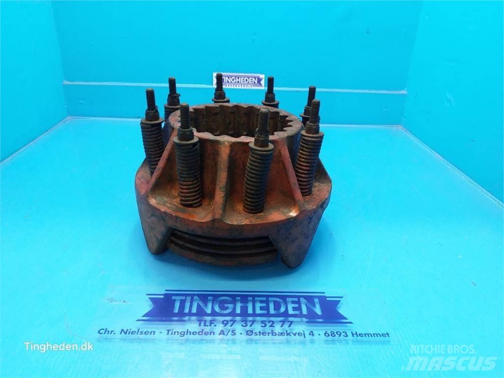 Hesston 4900 Коробка передач