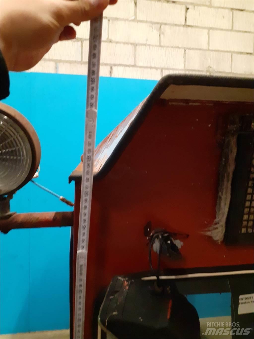 Hesston 6400 Косилки