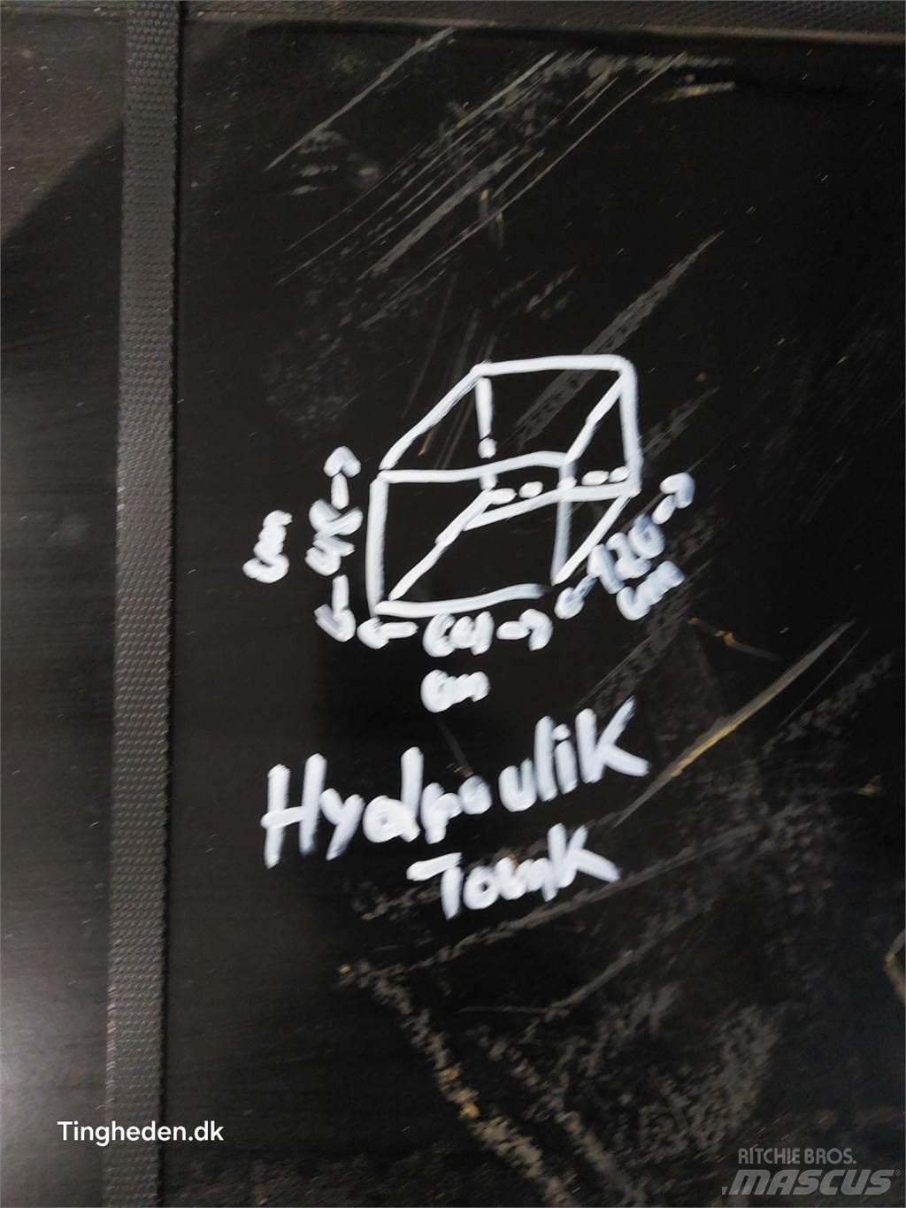  Hydraulik Tank Гідравліка