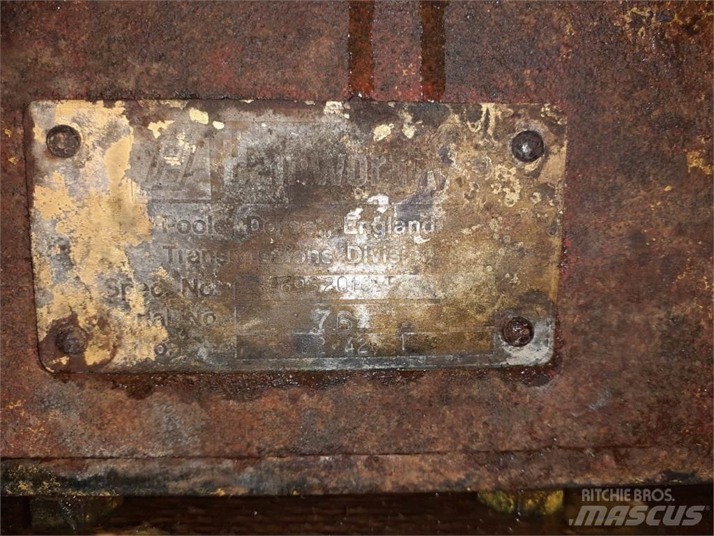 Hydrema 805 Осі