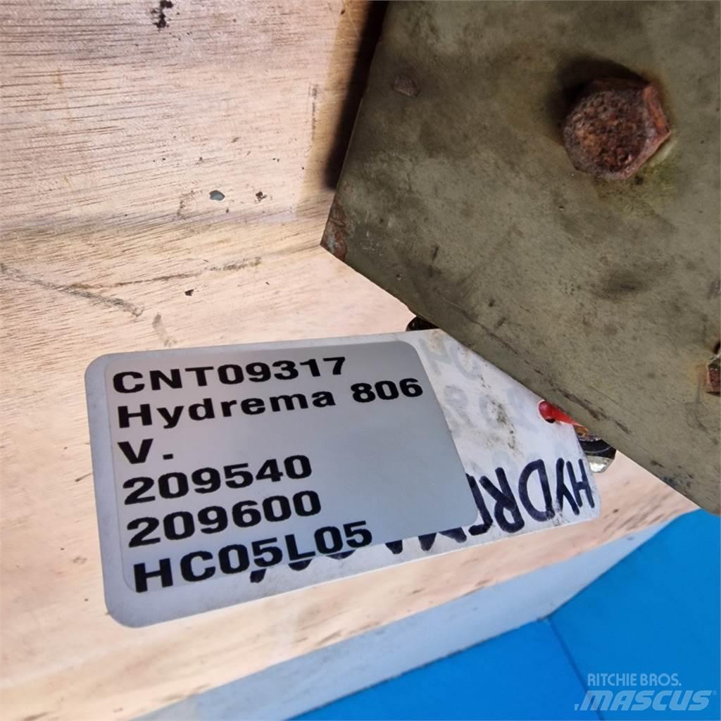 Hydrema 806 Бони і ковші