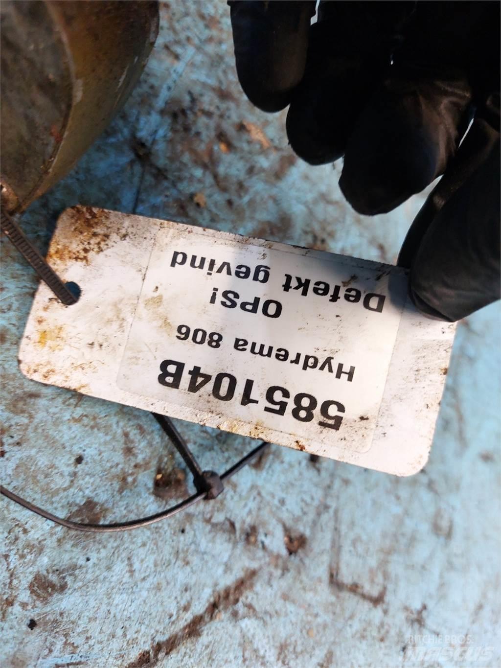 Hydrema 806 Електроніка