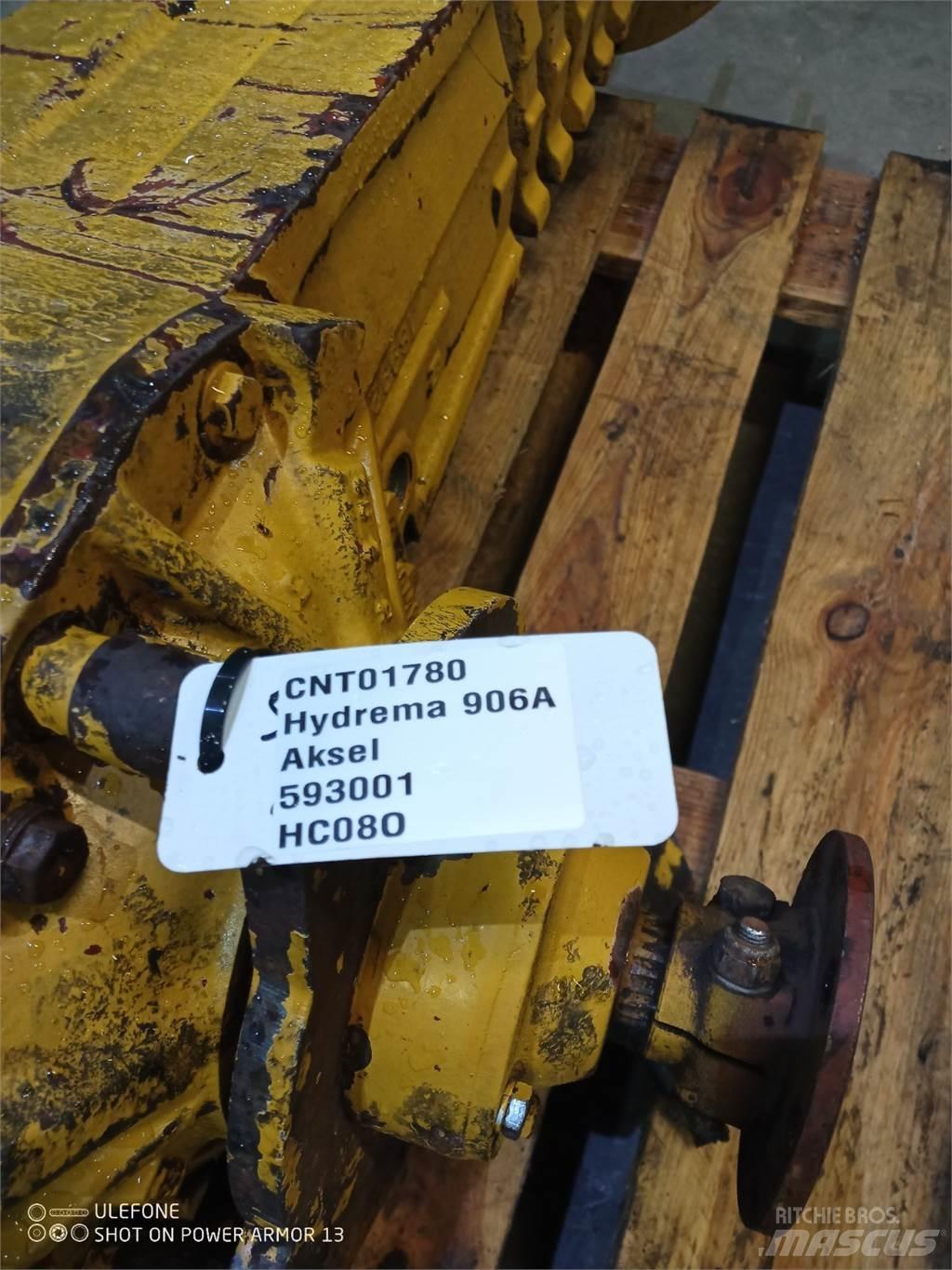Hydrema 906A Осі
