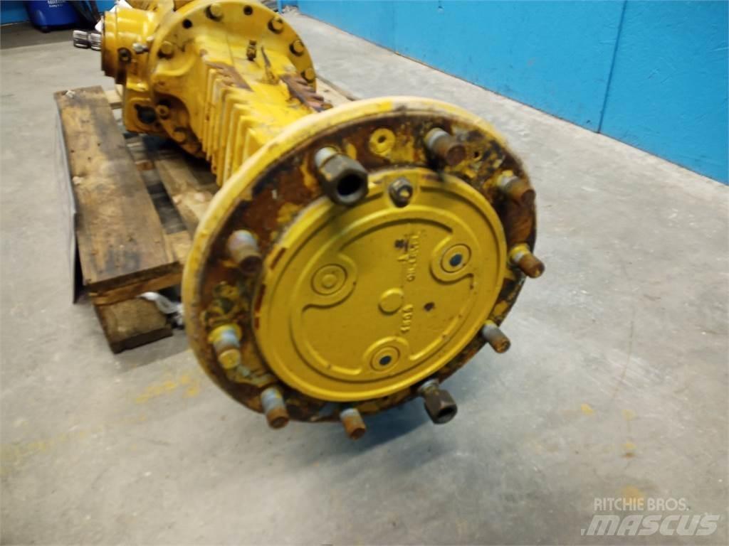 Hydrema 906B Осі