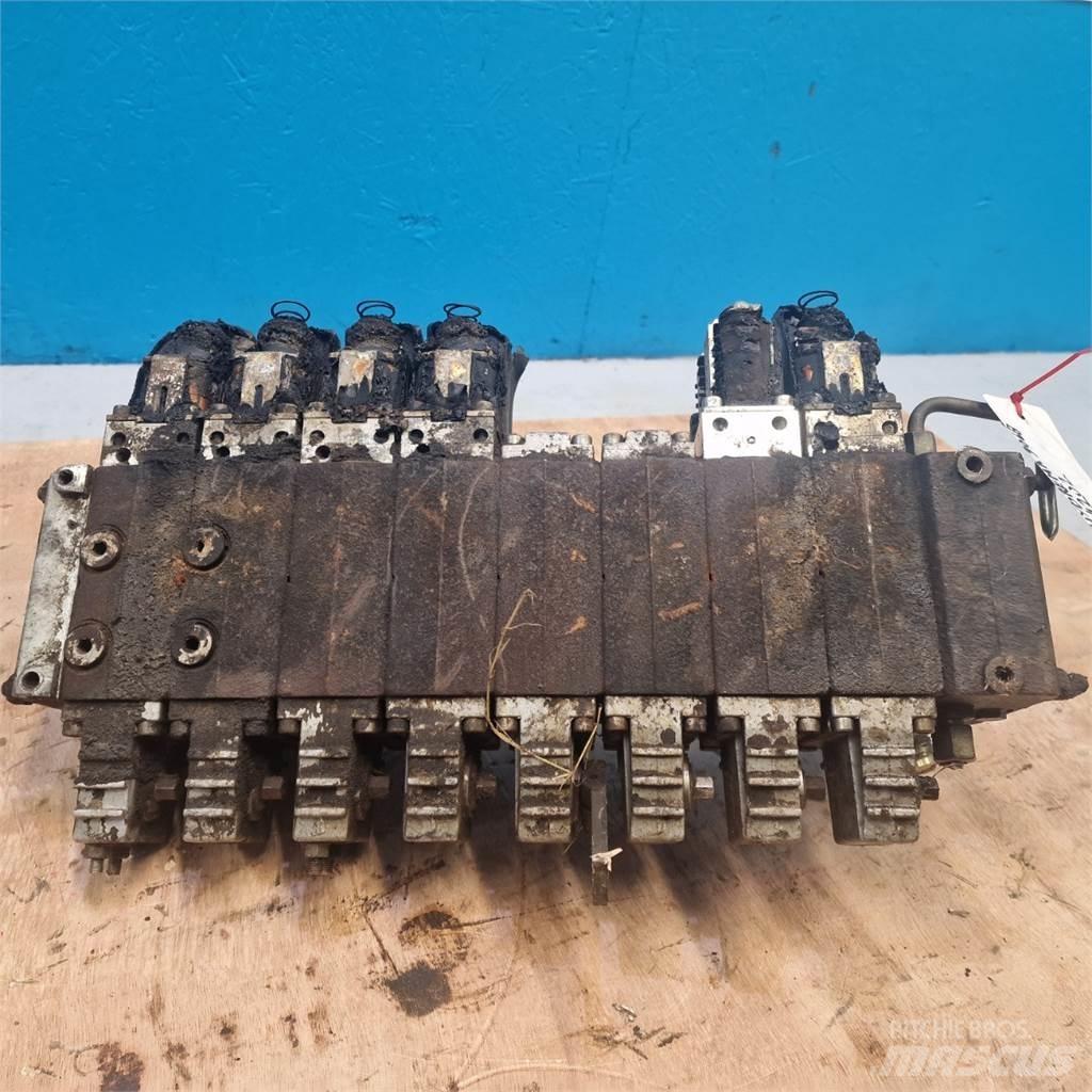 Hydrema 906B Гідравліка