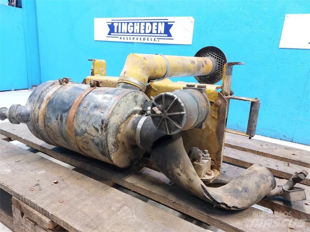 Hydrema 906B Двигуни