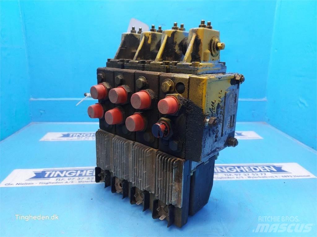 Hydrema 906B Гідравліка