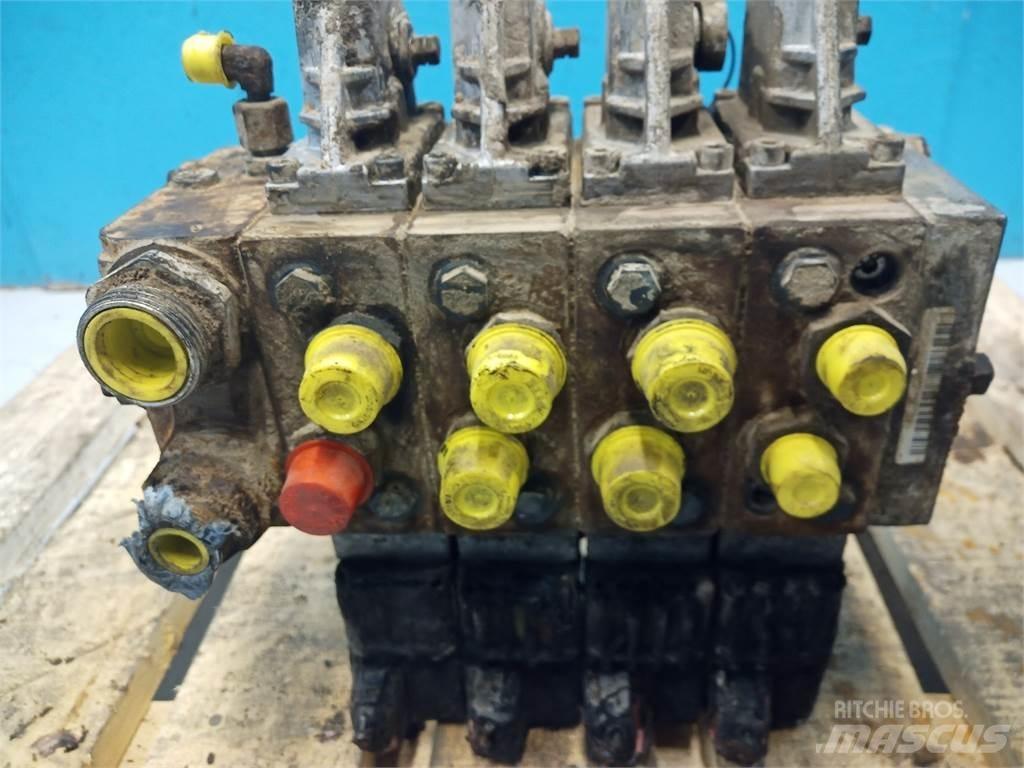 Hydrema 906C Гідравліка