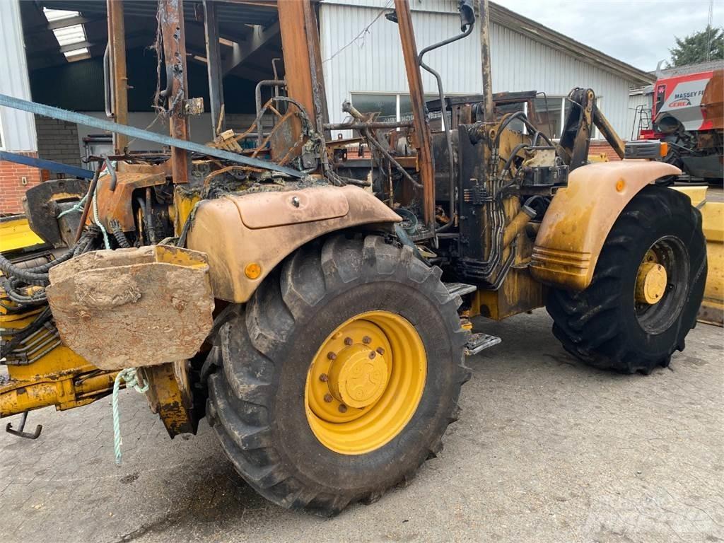 Hydrema 906C Екскаватори-навантажувачі