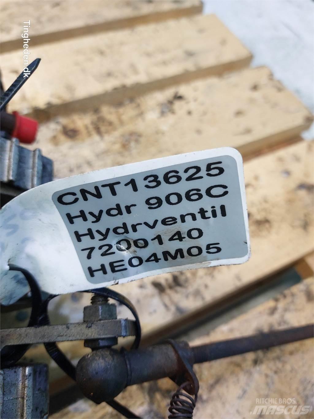 Hydrema 906C Гідравліка
