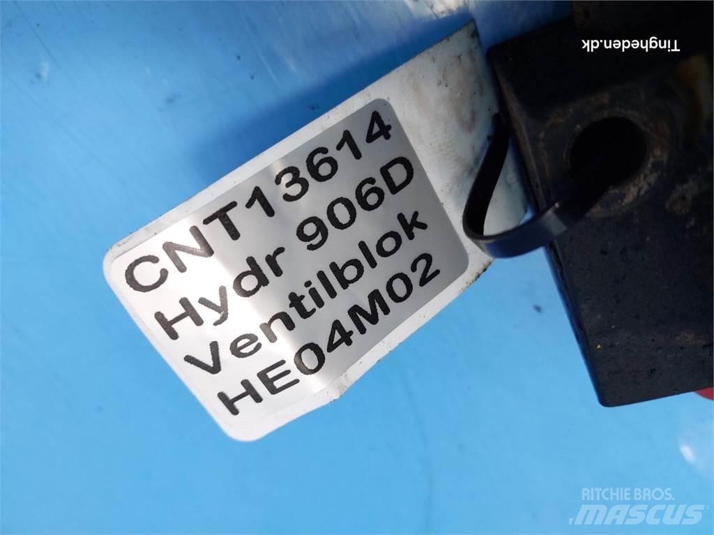 Hydrema 906D Гідравліка