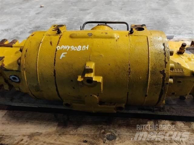 Hydrema 908 Осі