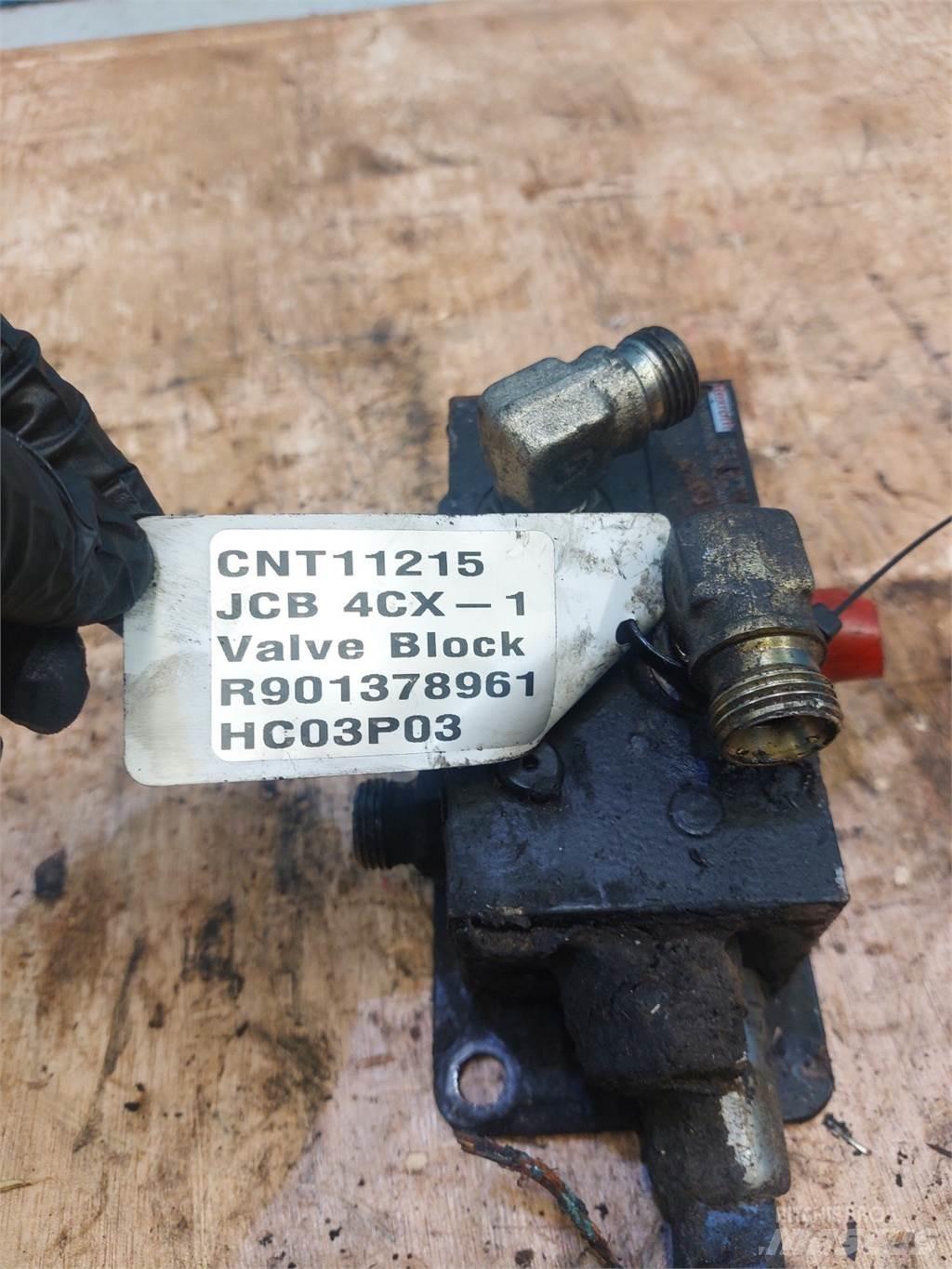 JCB 4CX Гідравліка