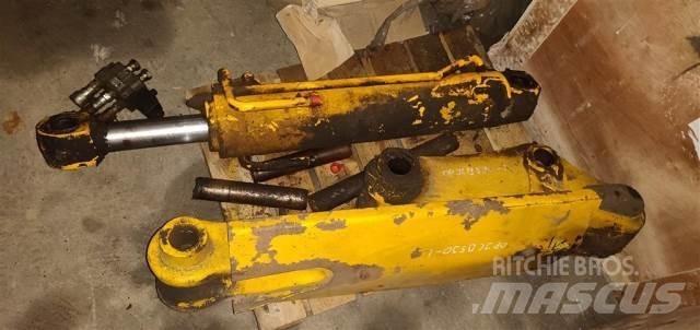 JCB 530 Телескопічні навантажувачі