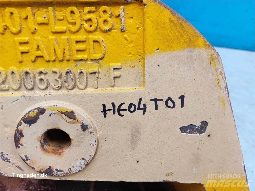 JCB 560-80 Просівні ковші