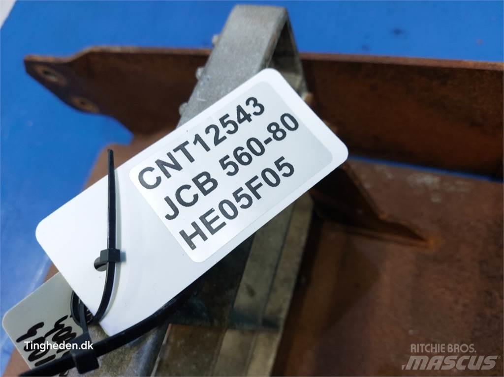 JCB 560-80 Кабіна