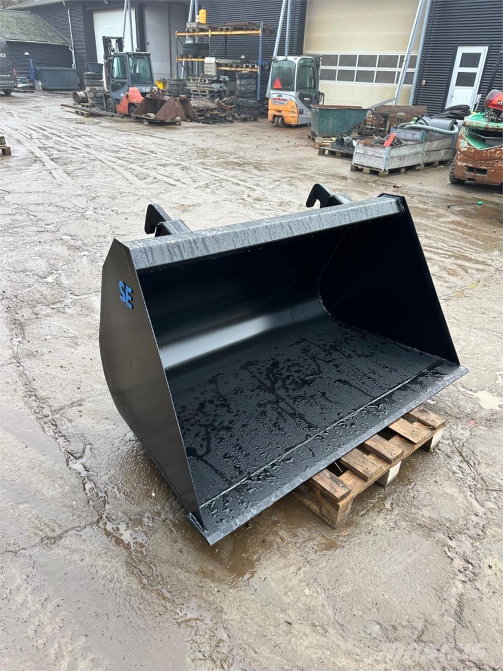 JCB Jordskovl Ковші