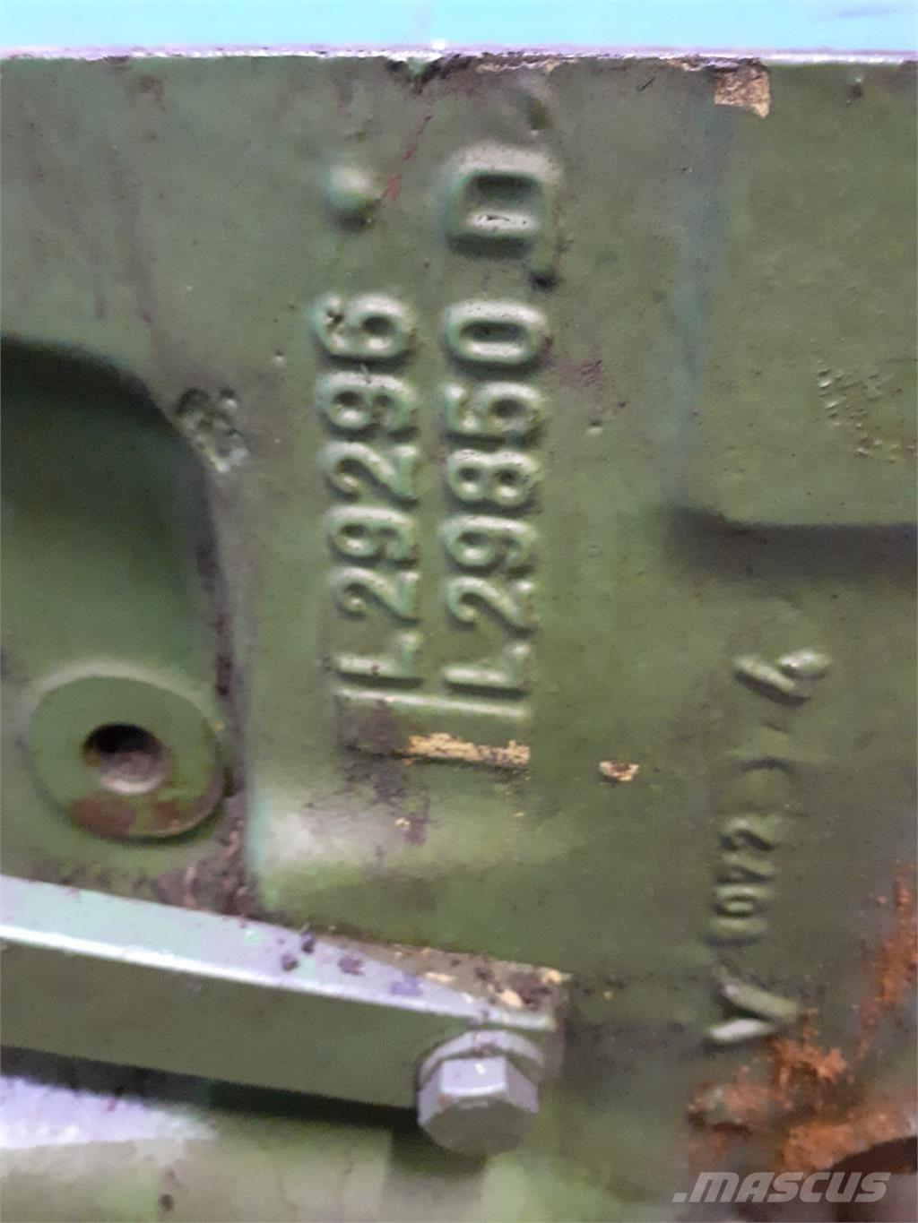 John Deere  Коробка передач