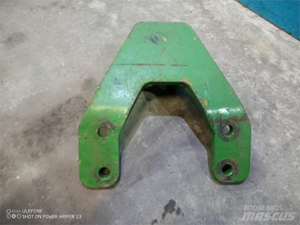 John Deere  Інше додаткове обладнання для тракторів