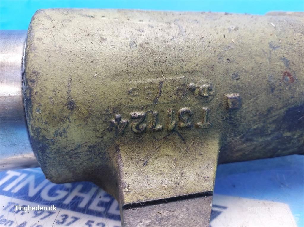 John Deere  Гідравліка