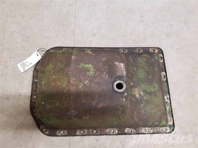 John Deere 1020 Двигуни