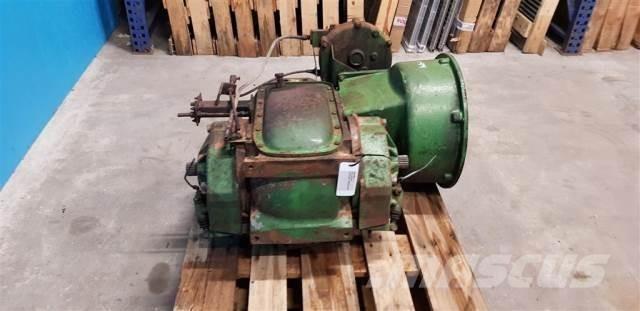 John Deere 1065 Коробка передач