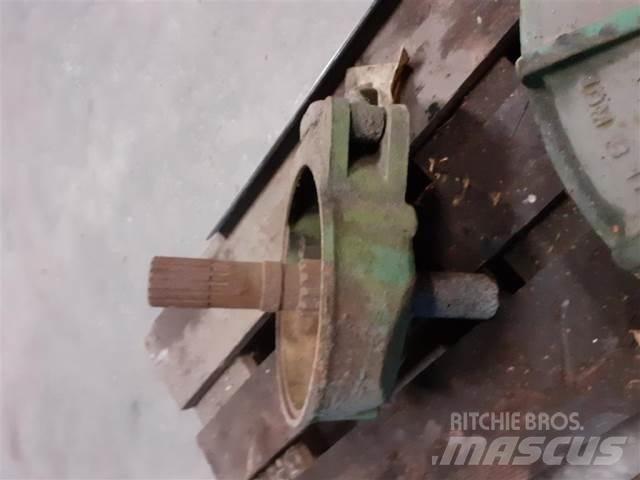 John Deere 1065 Додаткове обладнання для збиральних комбайнів