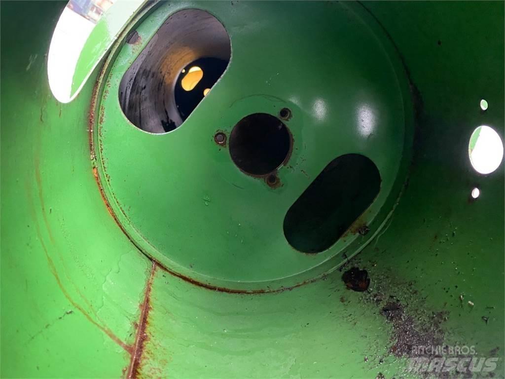 John Deere 1065 Додаткове обладнання для збиральних комбайнів