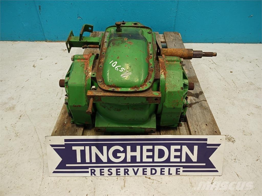 John Deere 1065 Коробка передач