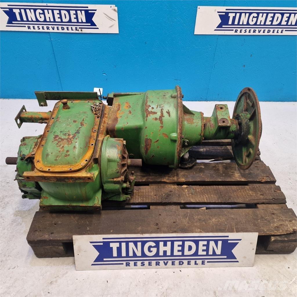 John Deere 1065 Коробка передач