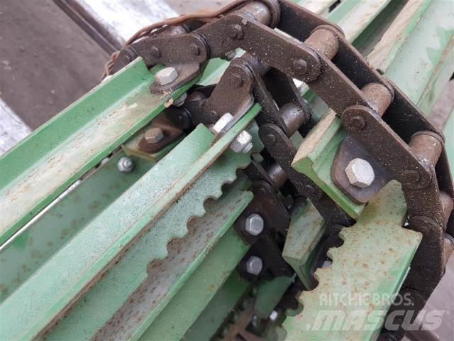 John Deere 1075 Додаткове обладнання для збиральних комбайнів