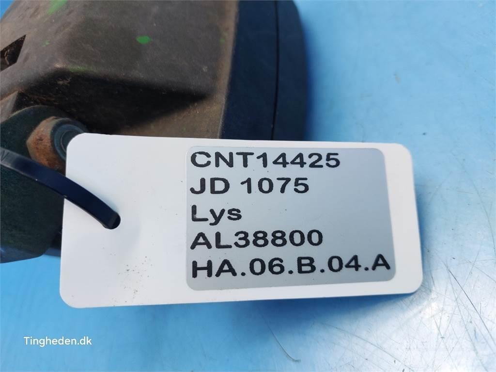 John Deere 1075 Електроніка