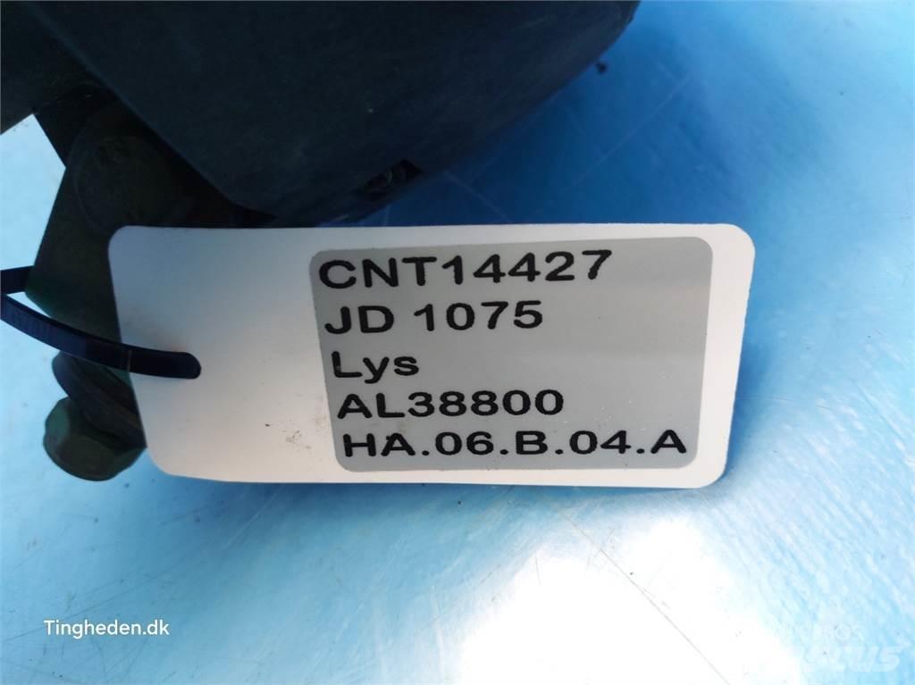 John Deere 1075 Електроніка