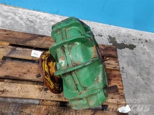 John Deere 1085 Додаткове обладнання для збиральних комбайнів