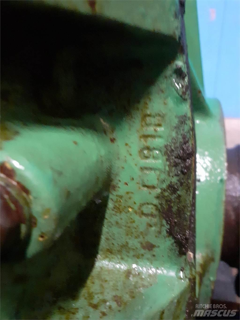 John Deere 1085 Додаткове обладнання для збиральних комбайнів