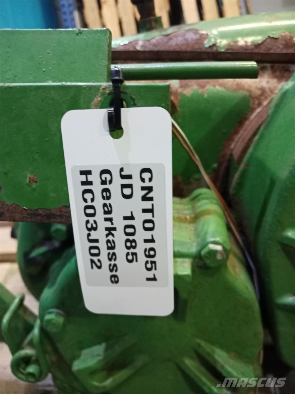 John Deere 1085 Коробка передач
