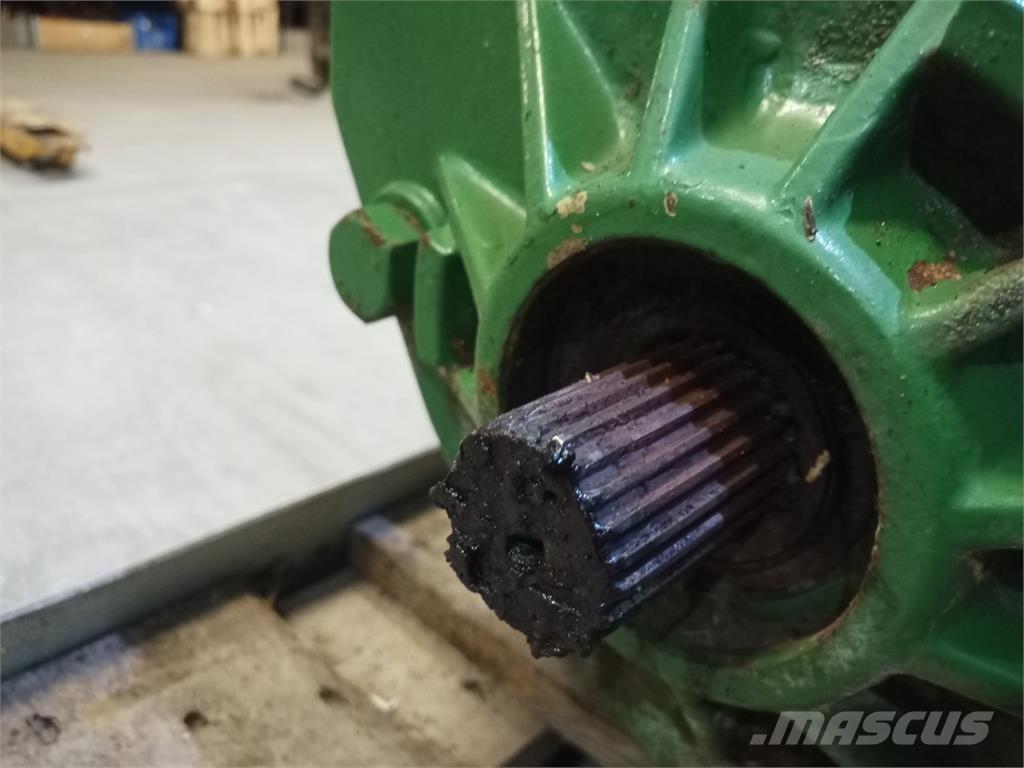 John Deere 1085 Коробка передач
