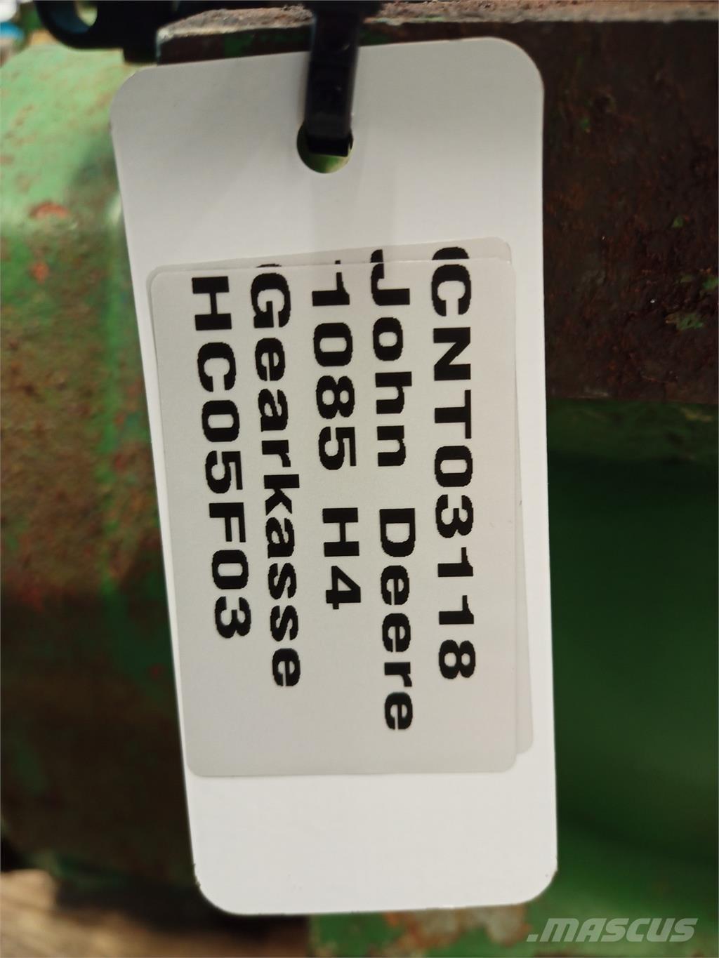 John Deere 1085 Коробка передач