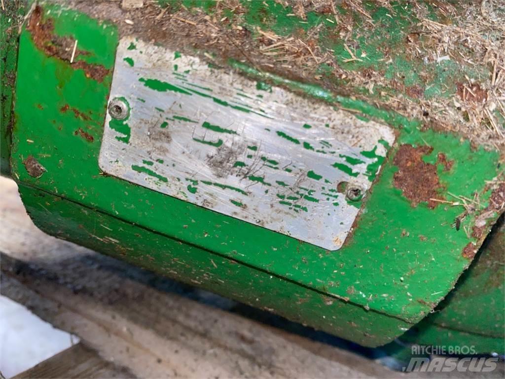 John Deere 1170 Гідравліка