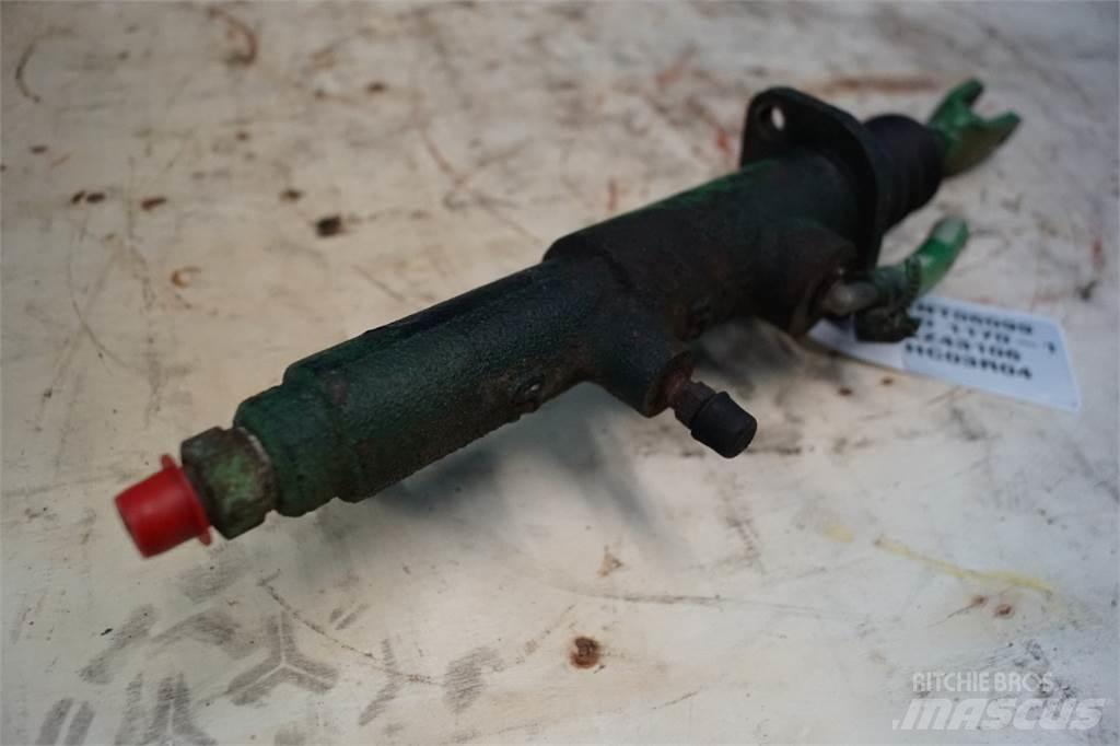 John Deere 1170 Гідравліка