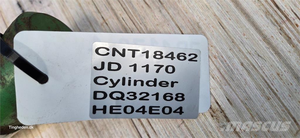 John Deere 1170 Гідравліка