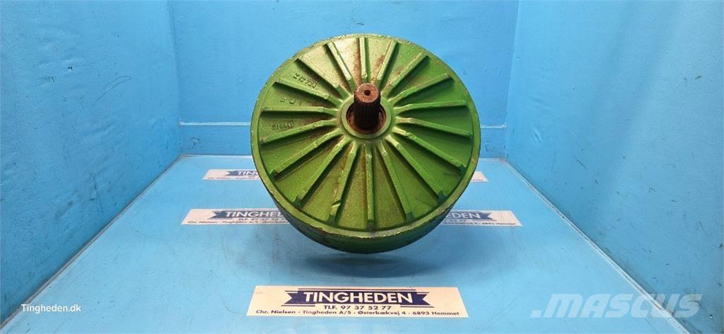 John Deere 1170 Коробка передач
