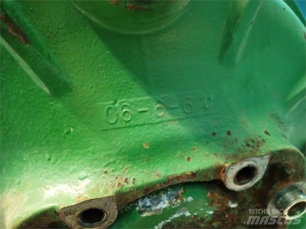 John Deere 1177 Додаткове обладнання для збиральних комбайнів